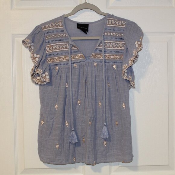 Liv Los Angeles Tops - Liv Los Angeles boho blue embroidered v-neck tie closure flutter sleeve‎ top S